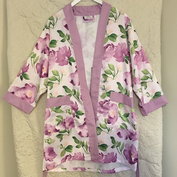 Hello Gorgeous Other - Floral Bridesmaid Robe, Size S/M